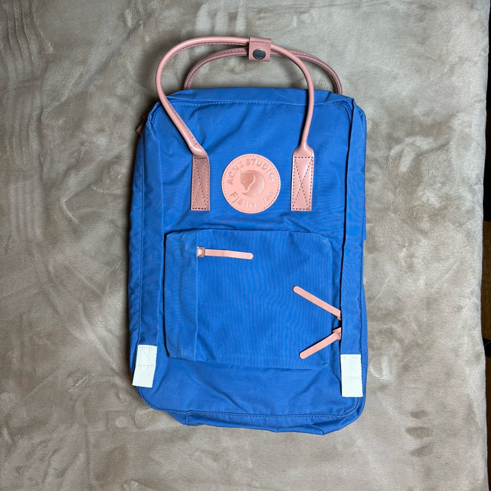 NWOT Fjallraven x ACNE Studios Kanken Messenger Blue with Pink Leather Accents